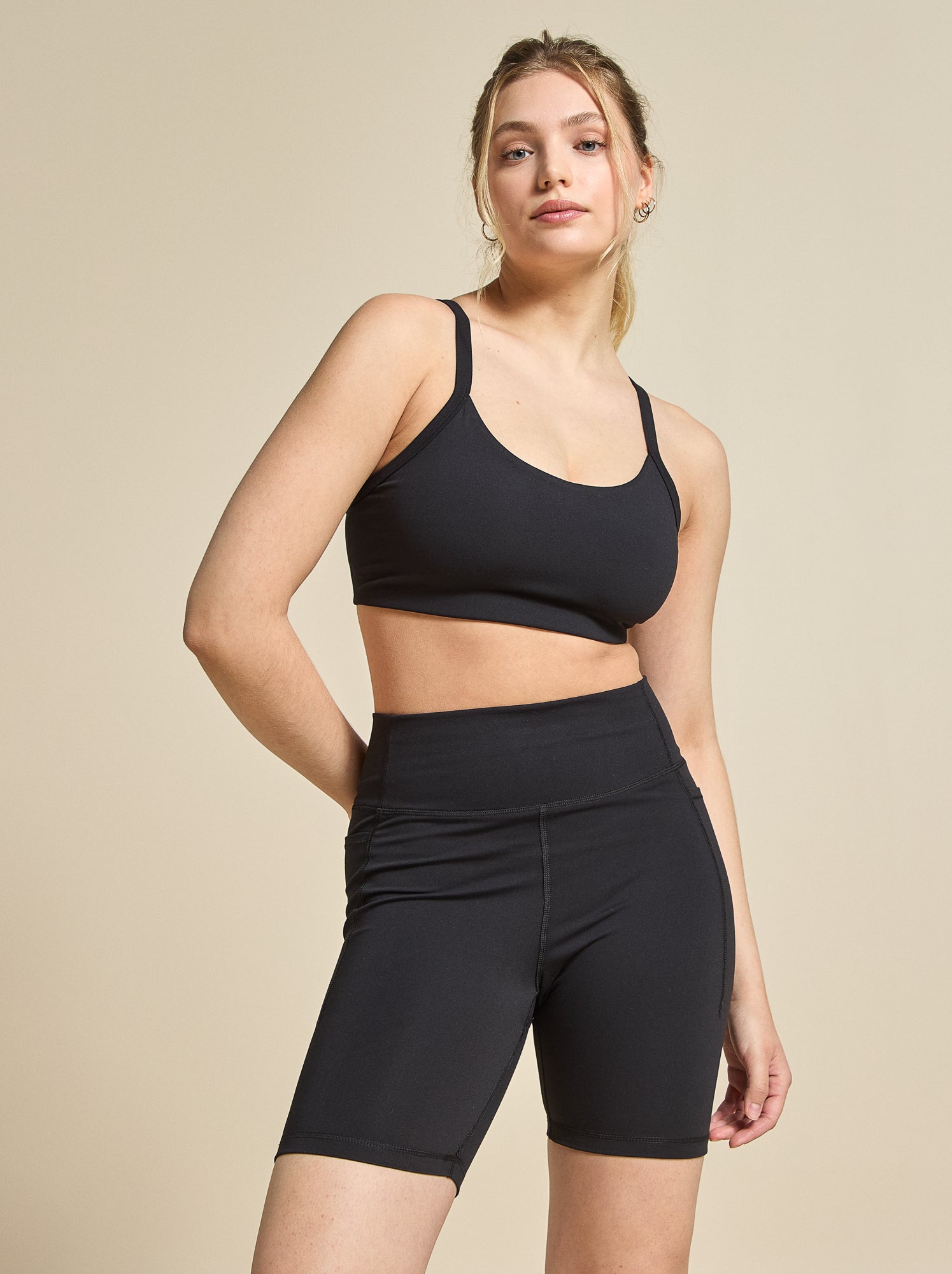 Brassière de sport maintien léger - (ekstract)