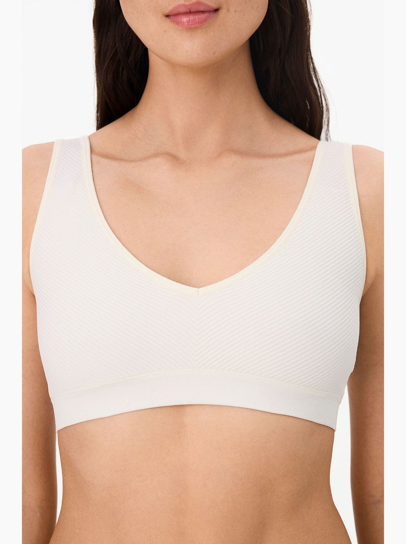 Brassière sans couture avec coussinets amovibles penti Blanc cassé - Kiabi