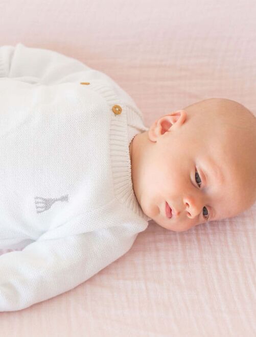Brassière maille blanc naissance BEBE9 CREATION, Vente en ligne de  Vêtements bébé