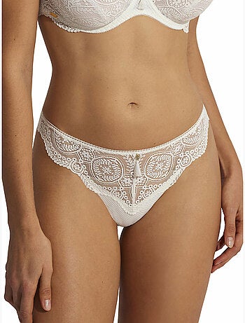 Brésilien Matilda mariage