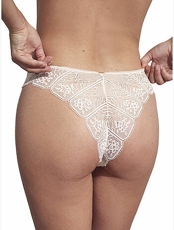 Brésilien Nicole Mariage