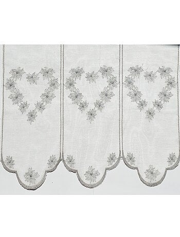 Brise bise aux cœurs brodés