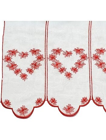 Brise-bise brodé à motifs cœurs