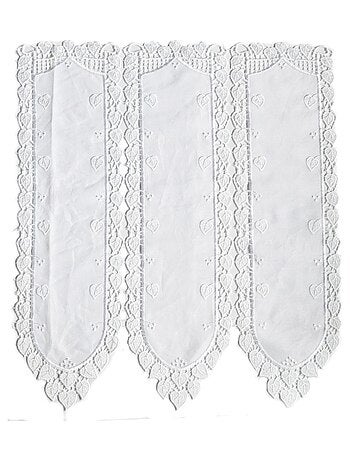 Brise bise en étamine et macramé