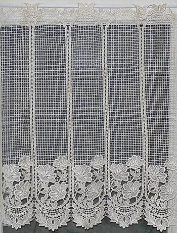 Brise bise en macramé fleuri