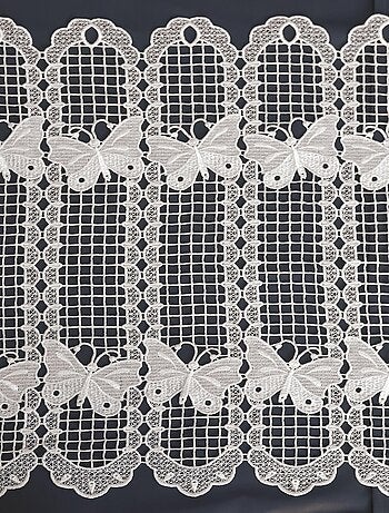 Brise bise papillons en macramé