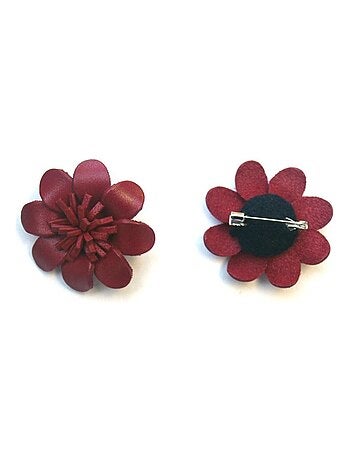 Broche cuir forme marguerite rouge