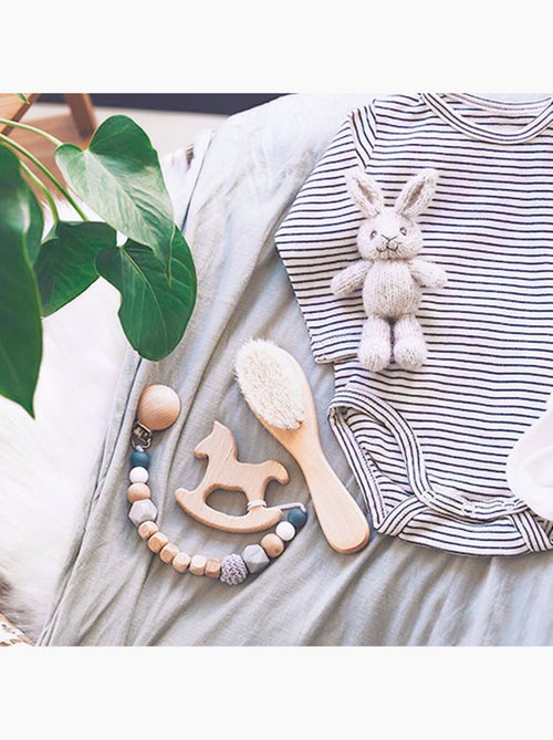 Brosse à cheveux bébé poils de chèvre manche bois - Kiabi