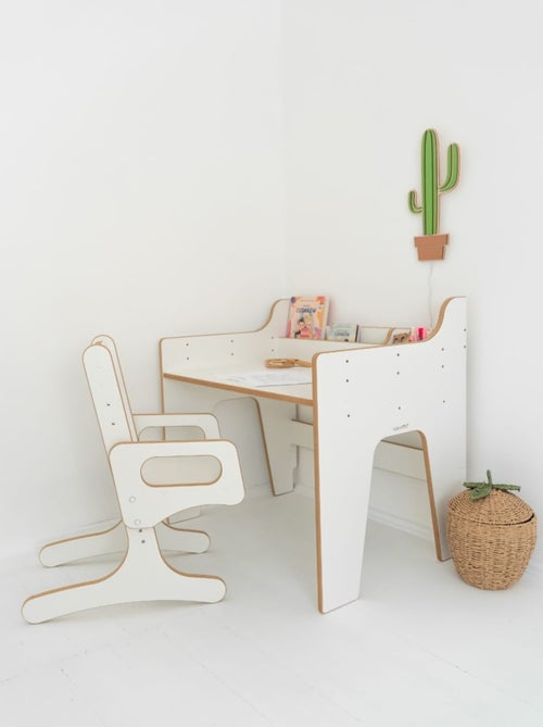 Bureau et Chaise Réglables pour Enfant - Kiabi Bureau et Chaise Réglables pour Enfant - Kiabi