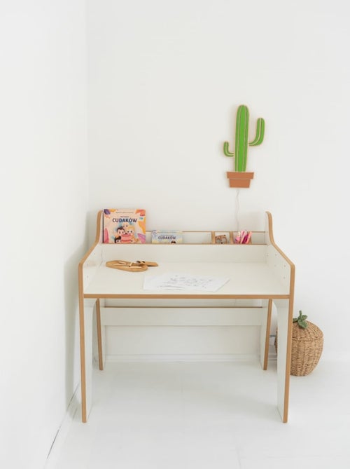 Bureau et Chaise Réglables pour Enfant - Kiabi Bureau et Chaise Réglables pour Enfant - Kiabi
