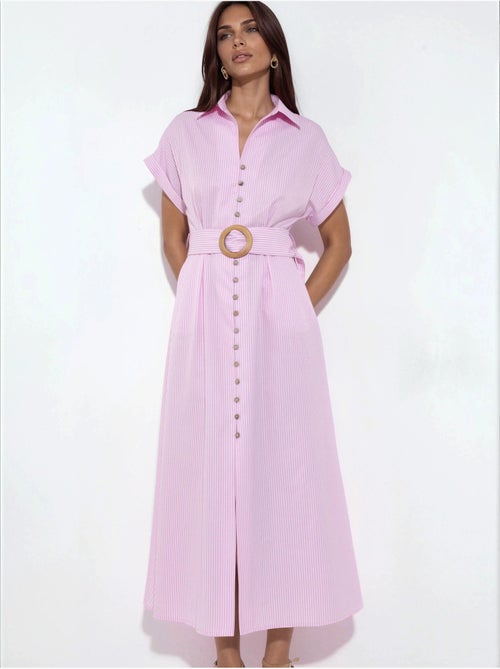 Busem robe chemise midi à rayures avec col en v et ceinture - Kiabi Busem robe chemise midi à rayures avec col en v et ceinture - Kiabi