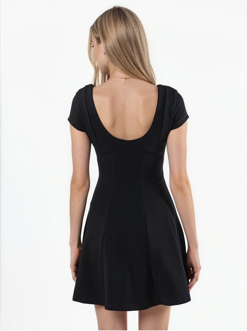 Busem robe courte patineuse à encolure en u Noir - Kiabi