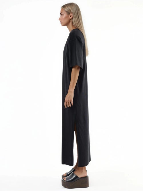 Busem robe midi coupe ample à col en v - Kiabi Busem robe midi coupe ample à col en v - Kiabi