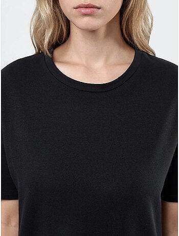 Busem robe midi t-shirt à col rond