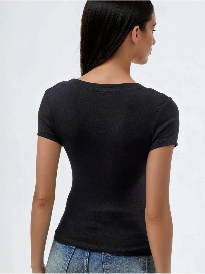 Busem t-shirt élastique à manches courtes avec col en v Noir - Kiabi