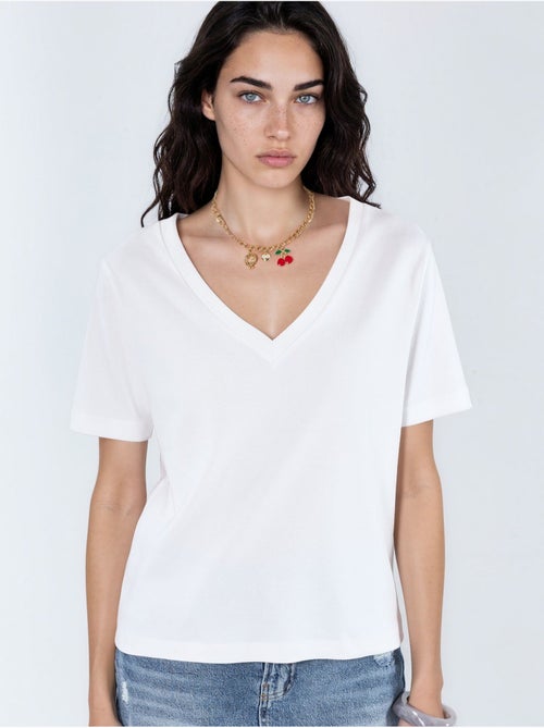 Busem t-shirt en coton à col v coupe régulière unie - Kiabi Busem t-shirt en coton à col v coupe régulière unie - Kiabi