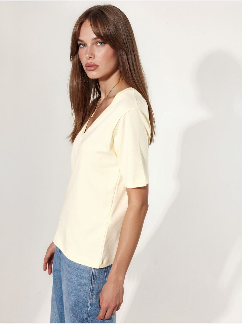 Busem t-shirt en coton à col v coupe régulière unie Jaune citron - Kiabi