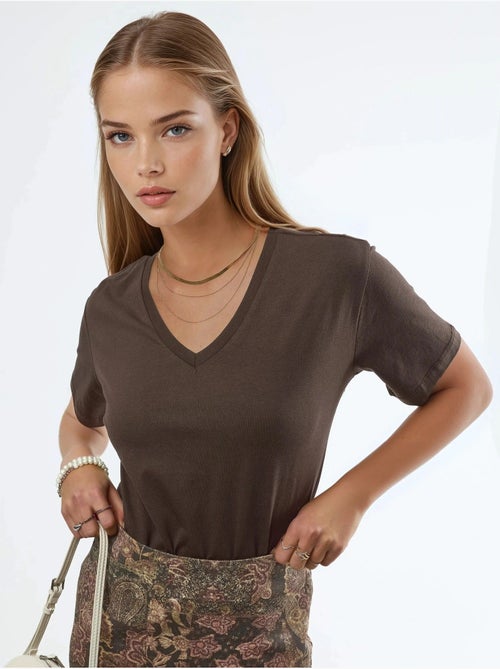 Busem t-shirt en maille unie à col en v - Kiabi Busem t-shirt en maille unie à col en v - Kiabi