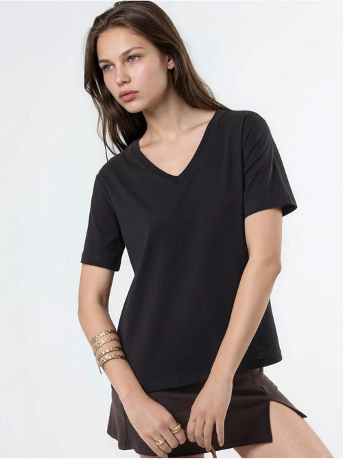 Busem t-shirt en maille unie à col en v - Kiabi Busem t-shirt en maille unie à col en v - Kiabi