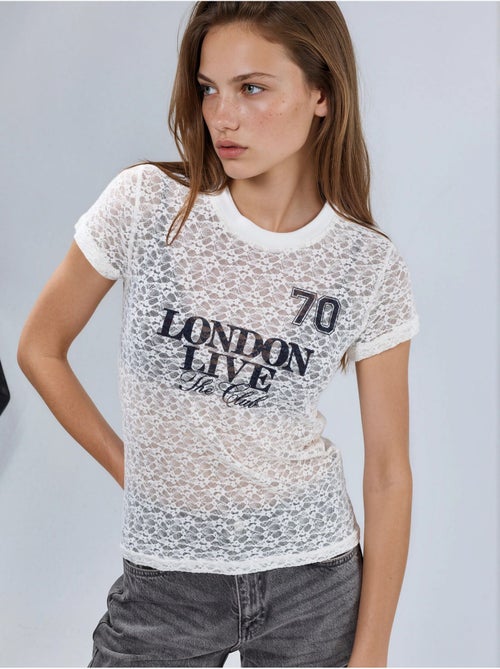 Busem t-shirt imprimé en dentelle à col rond - Kiabi Busem t-shirt imprimé en dentelle à col rond - Kiabi