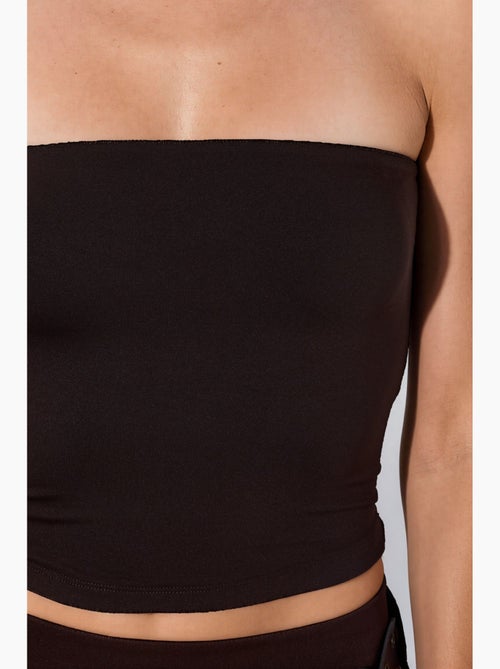Bustier court uni sans bretelles en jersey stretch busem - Kiabi Bustier court uni sans bretelles en jersey stretch busem - Kiabi