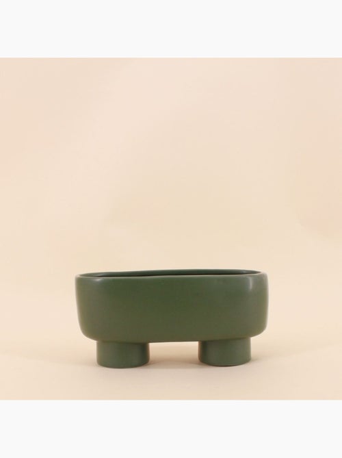 Cache pot en céramique ovale sur pieds vert 20cm - Kiabi Cache pot en céramique ovale sur pieds vert 20cm - Kiabi