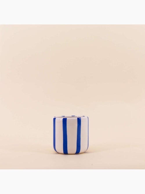 Cache pot en céramique rayé bleu / blanc 9cm - Kiabi Cache pot en céramique rayé bleu / blanc 9cm - Kiabi