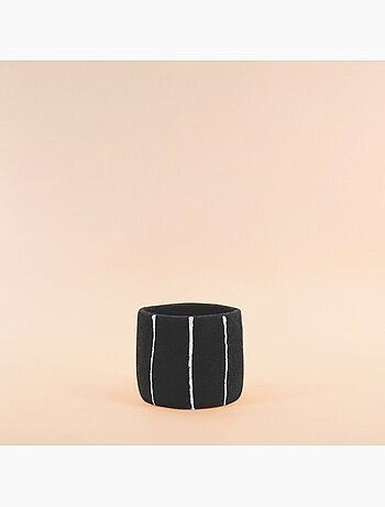 Cache-pot en ciment noir lignes blanches 13cm
