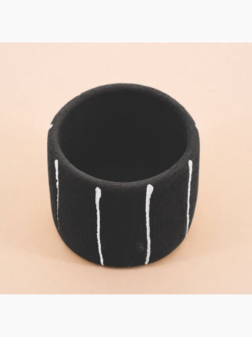 Cache-pot en ciment noir lignes blanches 13cm - Kiabi