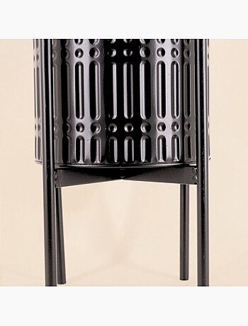 Cache pot en métal structuré noir 21x38,5cm