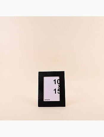 Cadre photo 10x15cm en bois noir gravé