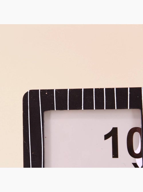 Cadre photo 10x15cm rayé noir et blanc - Kiabi