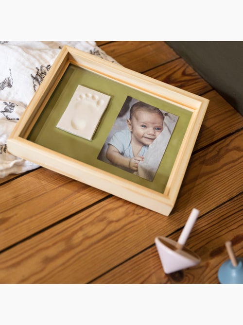 Cadre photo empreinte en bois Pure Frame avec fond réversible - Kiabi Cadre photo empreinte en bois Pure Frame avec fond réversible - Kiabi