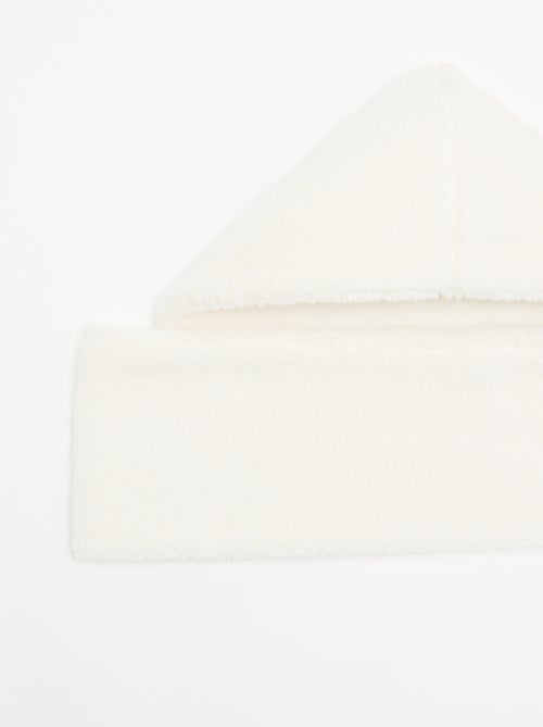 Cagoule écharpe avec effet moutonné - Kiabi Cagoule écharpe avec effet moutonné - Kiabi