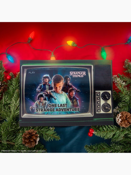 Calendrier de l'Avent Deluxe Stranger Things 2025 - Stranger Things - Kiabi Calendrier de l'Avent Deluxe Stranger Things 2025 - Stranger Things - Kiabi