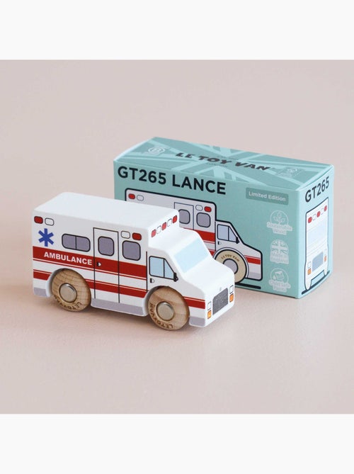 Camion ambulance lance no 43 - Kiabi