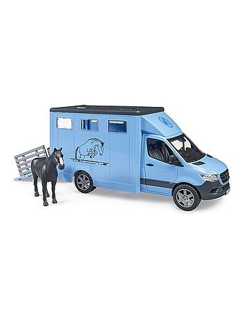 Camion Bétaillère Mercedes Benz Sprinter avec un cheval