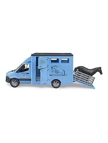 Camion Bétaillère Mercedes Benz Sprinter avec un cheval