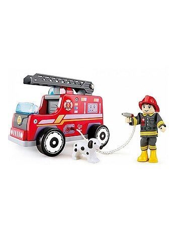Camion de pompiers en bois