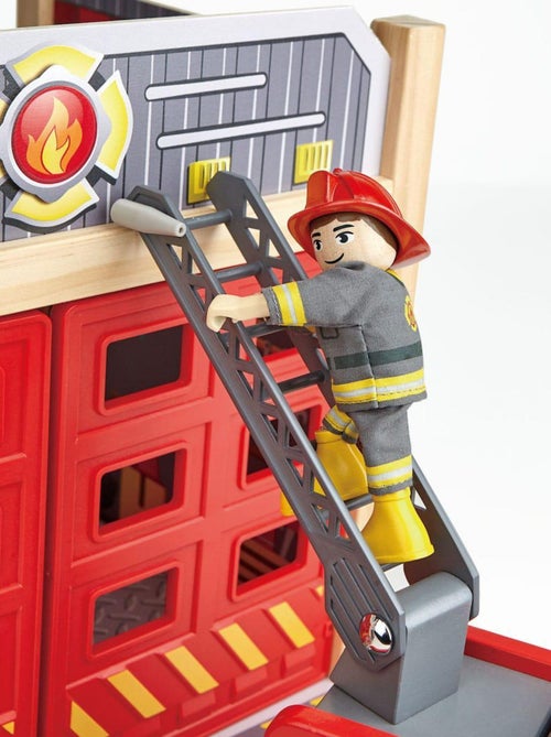 Camion de pompiers en bois - Kiabi