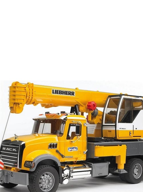 Camion-grue Mack Granite - Kiabi