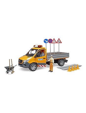 Camion municipal Mercedes Benz Sprinter avec conducteur, accessoires et module son et lumière