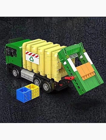 Camion-poubelle écologique