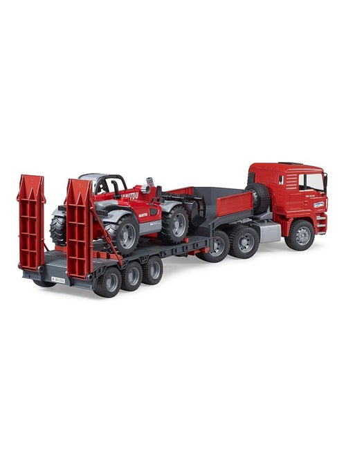 Camion surbaissé MAN TGA avec chargeur télescopique Manitou - Kiabi