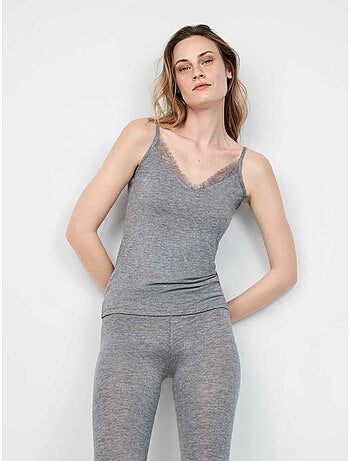 Camisole thermique légère à fines bretelles avec détail en dentelle
