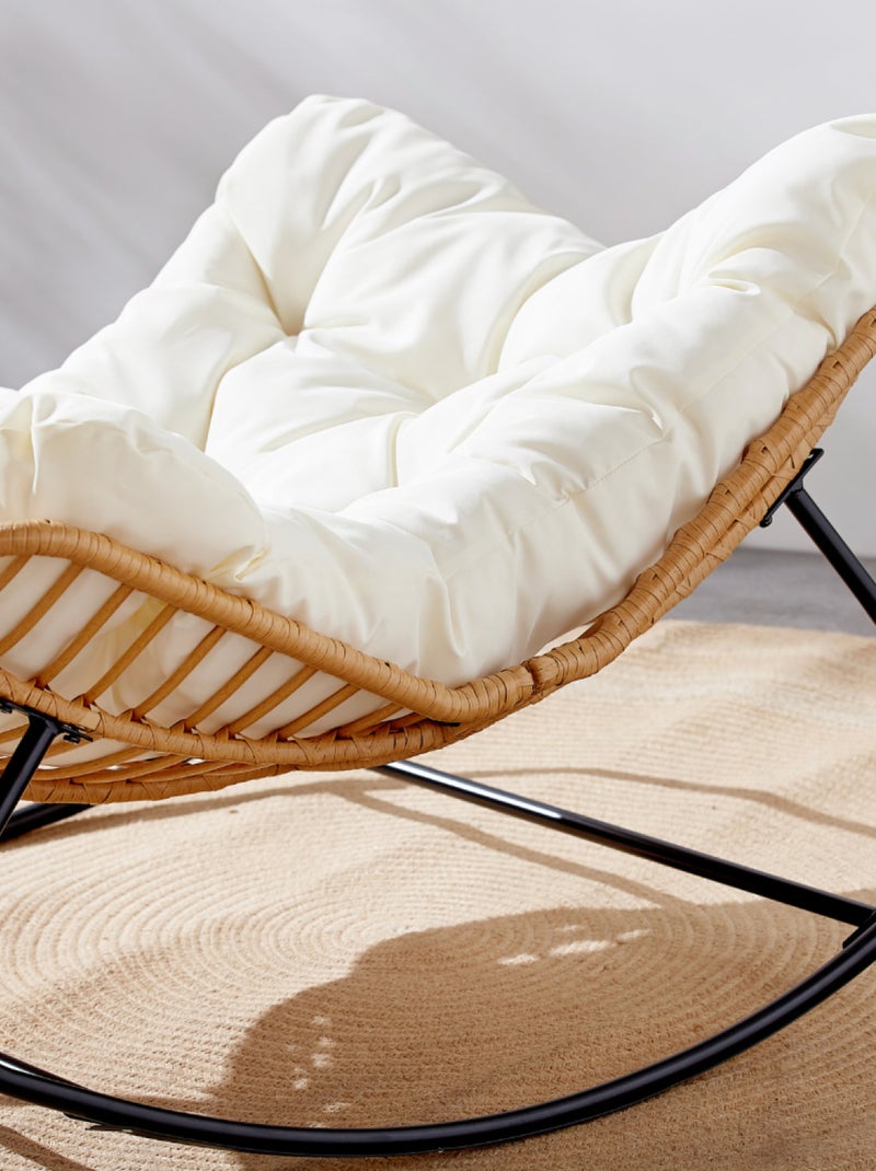 CANGGU - Fauteuil à bascule en résine tressée coussin beige Bois naturel - Kiabi