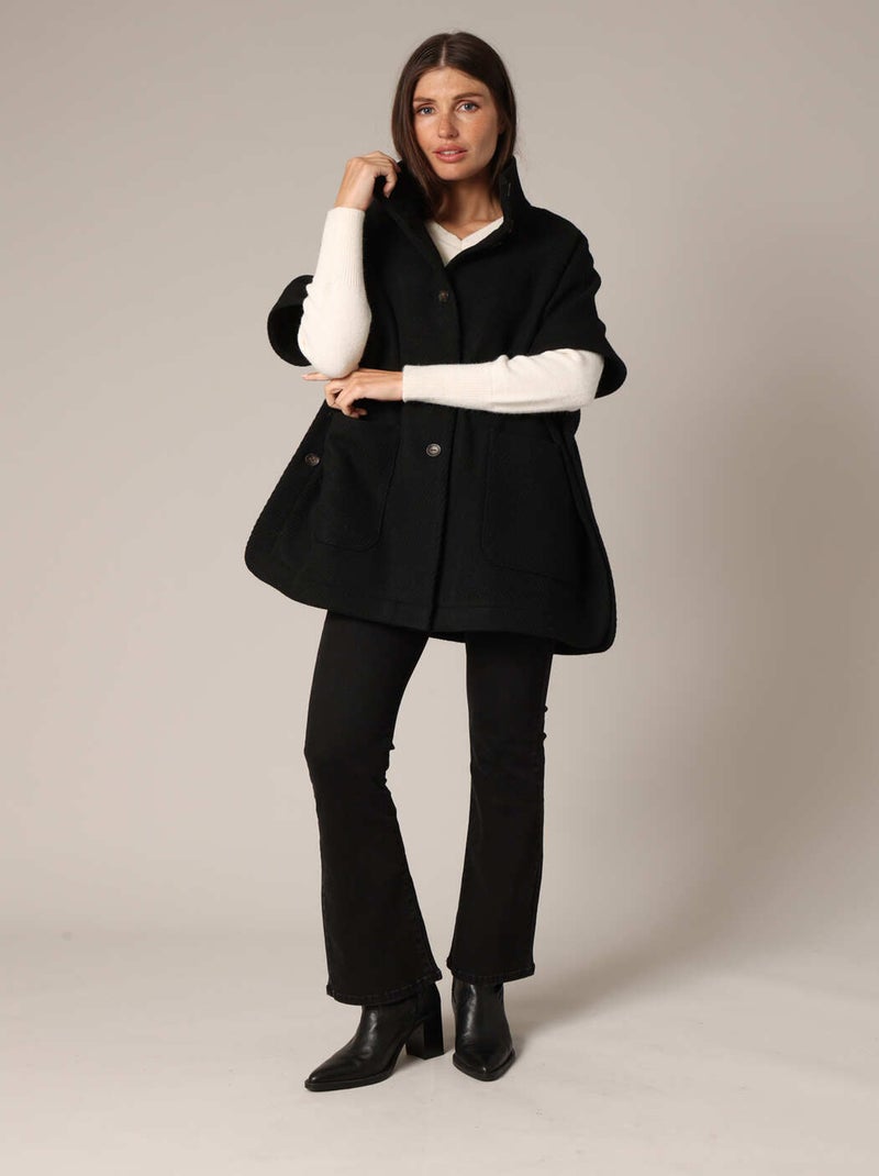 Cape ample en tissu texturé
 'Deeluxe' Noir - Kiabi