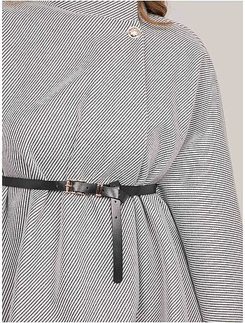 Cape avec ceinture col montant manches évasées urolie