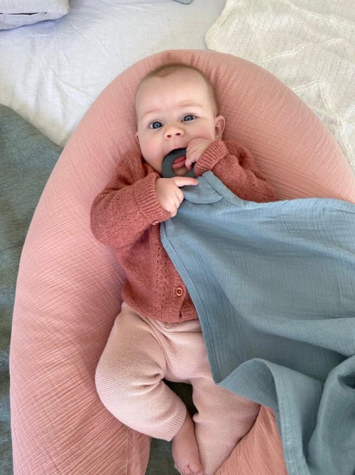 Cape d'allaitement MOM'N PLAY avec Anneau en silicone 'Doomoo' - Kiabi