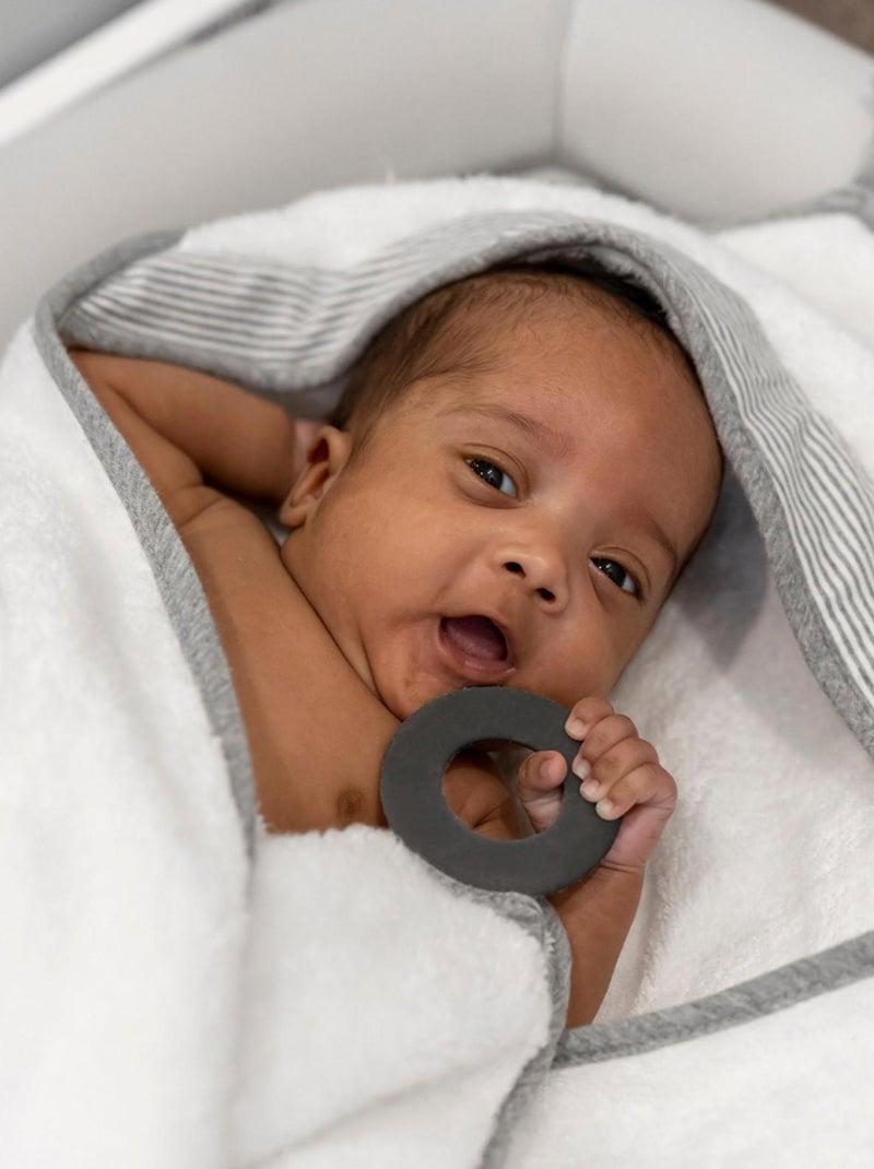 Cape de bain avec anneau dentition 'Doomoo' Blanc - Kiabi